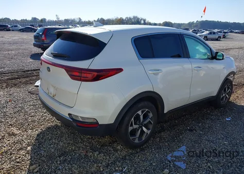 2021 Kia Sportage Lx z USA, uszkodzony, nr VIN KNDPMCACXM7933883
